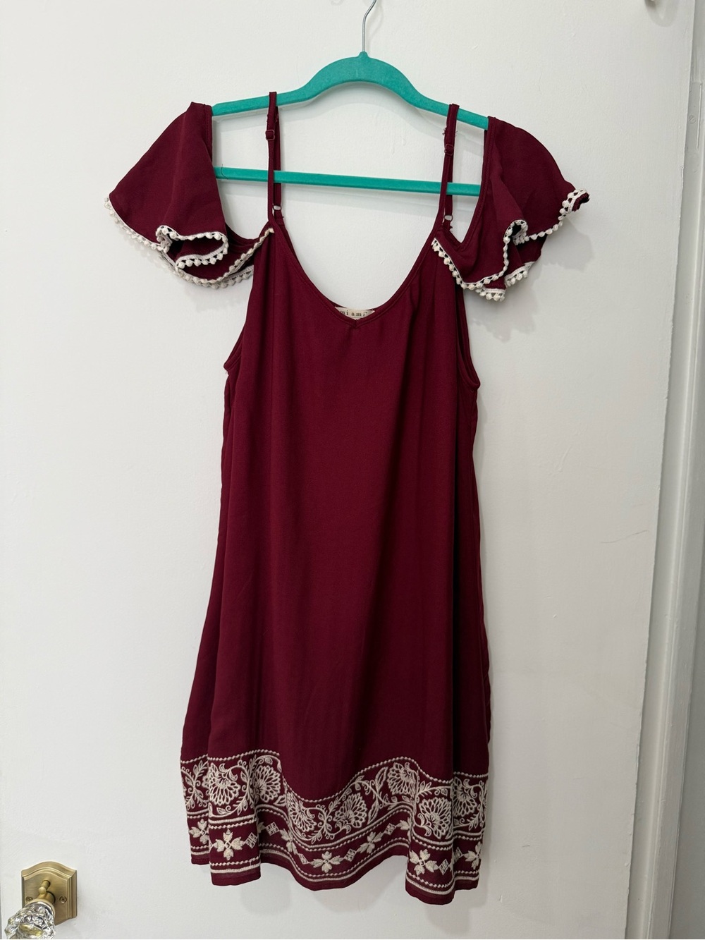 Francesca's Collections Burgundy Cold-Shoulder Embroidered Dress
